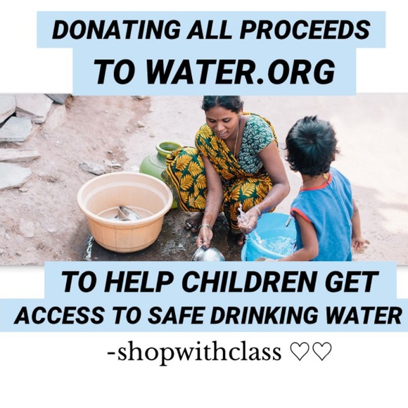 The North Face Tops - DONATING ALL CLOSET PROCEEDS TO WATER.ORG
